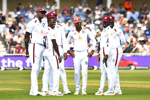 Kraigg Brathwaite with team mates 